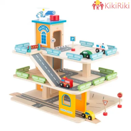 Wooden Дървен паркинг гараж с колички
