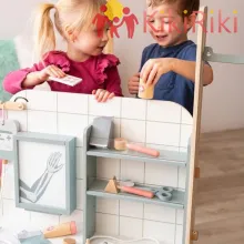 Дървен лекарски кабинет с 30 части и светещ рентгенов панел [1]