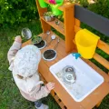 Дървена градинска кухня с мивка и кран [3]